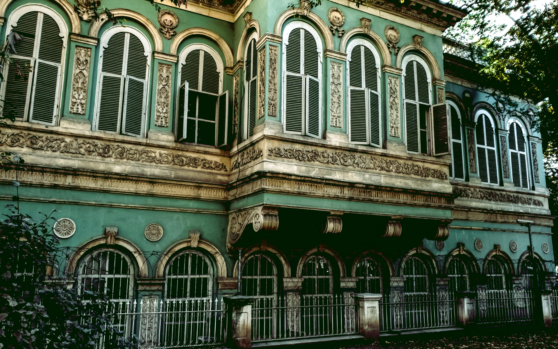 Tophane – Sanat ve Kahve Kültürü